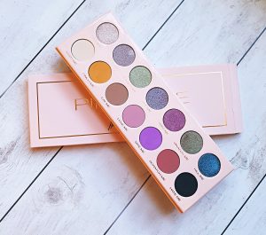 PIERRE RENE PINCH ME PALETTE